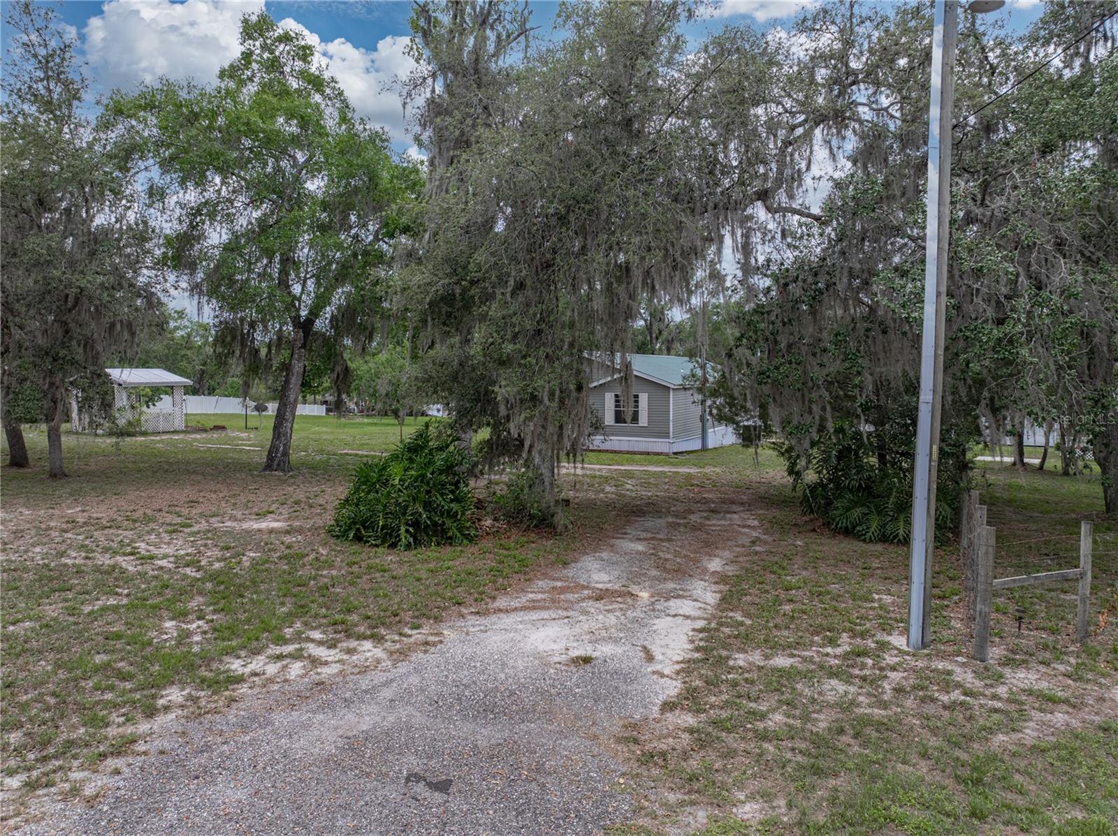 Image 77 of 83 For 1626 Point Lonesome Road