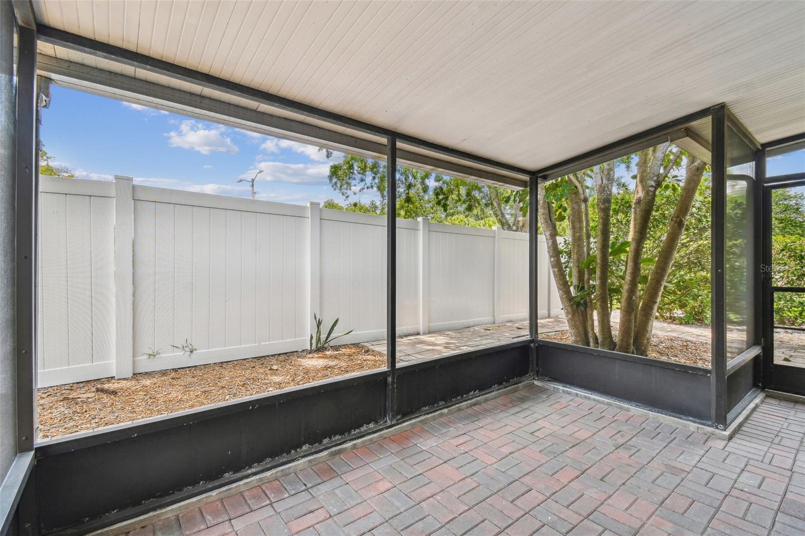 Image 10 of 21 For 13501 Palmwood Lane 0