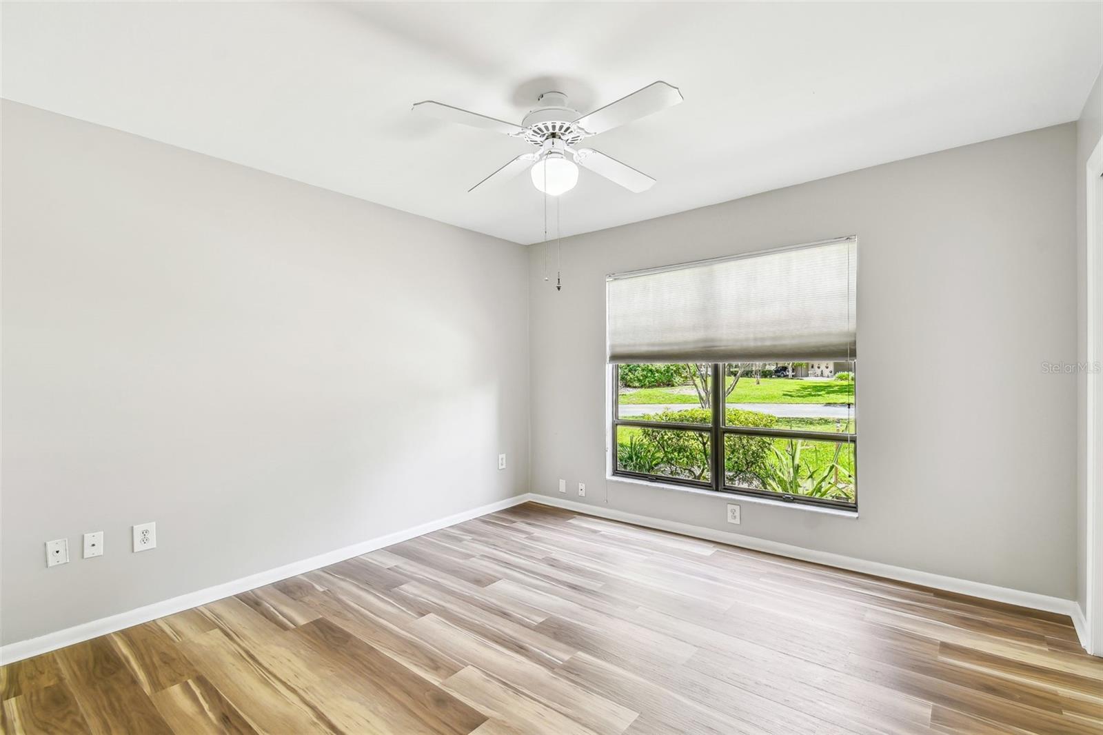 Image 16 of 21 For 13501 Palmwood Lane 0