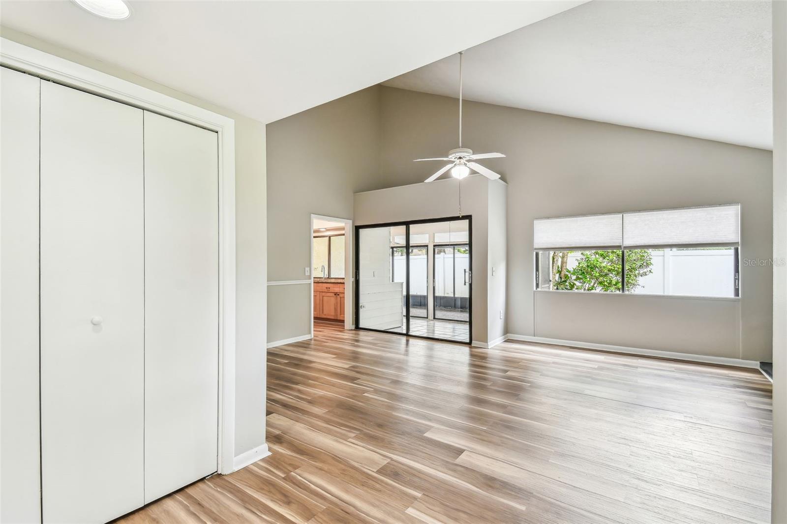 Image 2 of 21 For 13501 Palmwood Lane 0