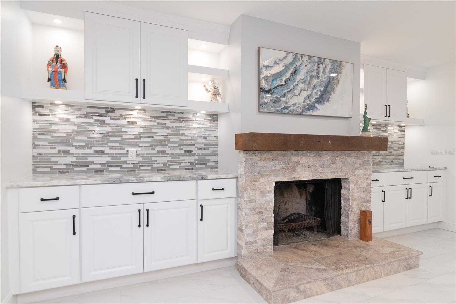Image 13 of 75 For 4202 Deepwater Lane