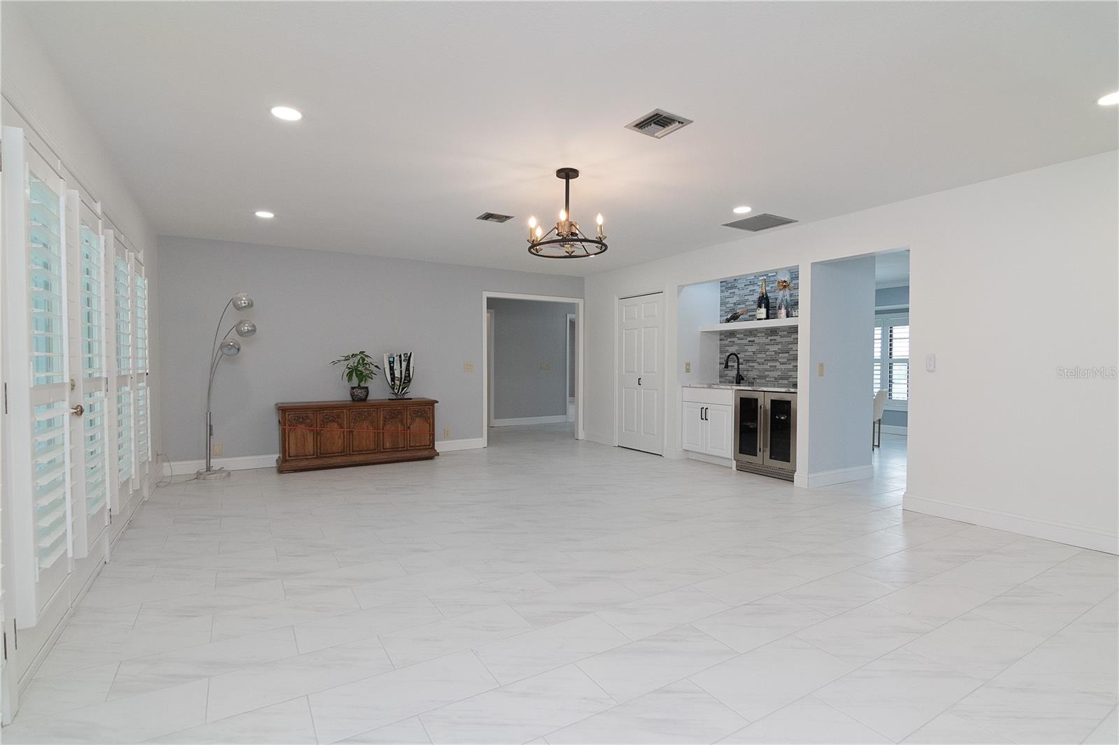 Image 17 of 75 For 4202 Deepwater Lane