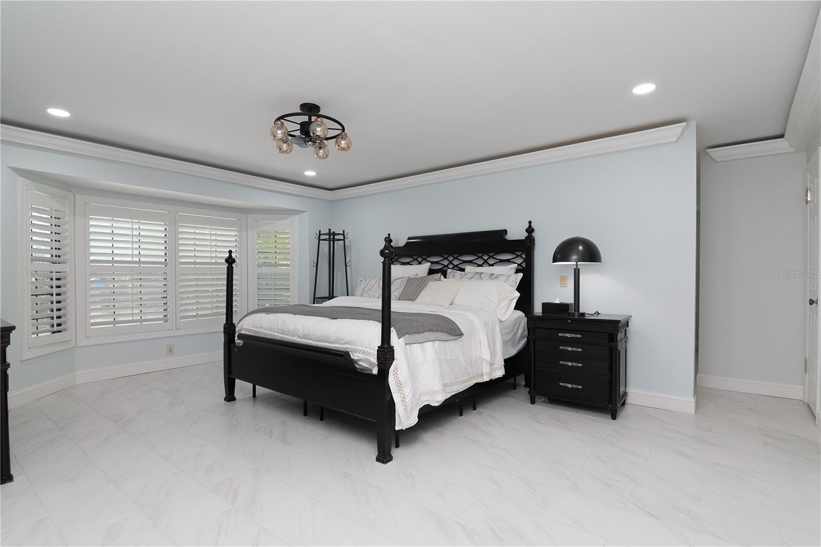 Image 23 of 75 For 4202 Deepwater Lane
