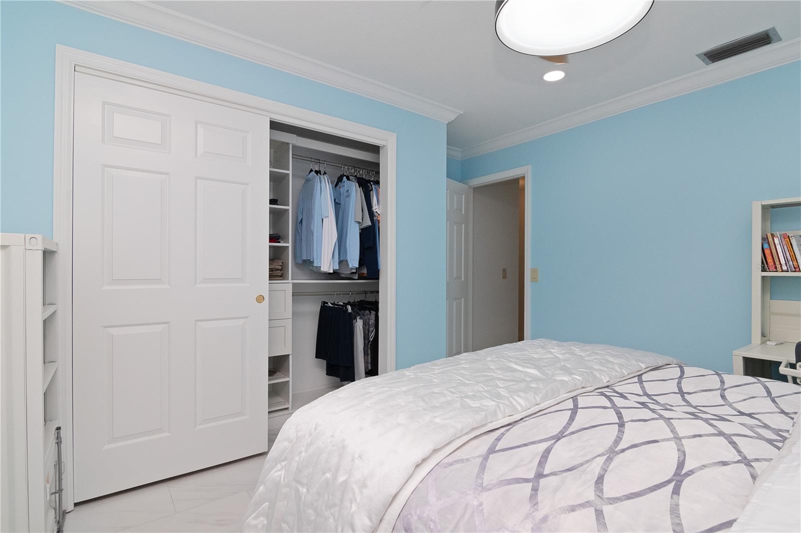 Image 32 of 75 For 4202 Deepwater Lane