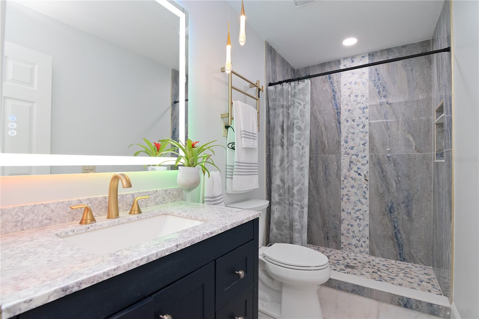 Image 33 of 75 For 4202 Deepwater Lane