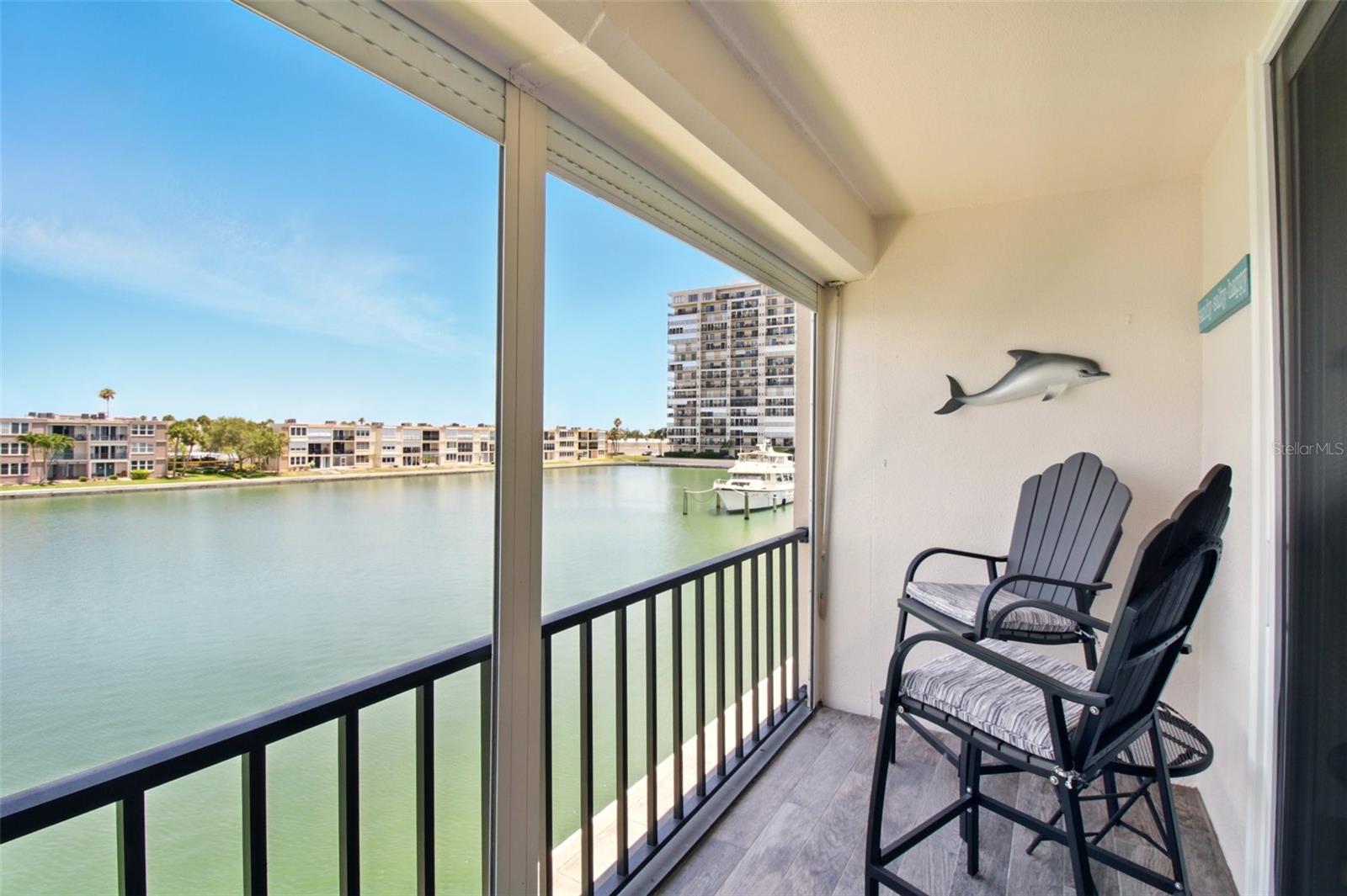 Image 15 of 29 For 7625 Sun Island Drive S 304