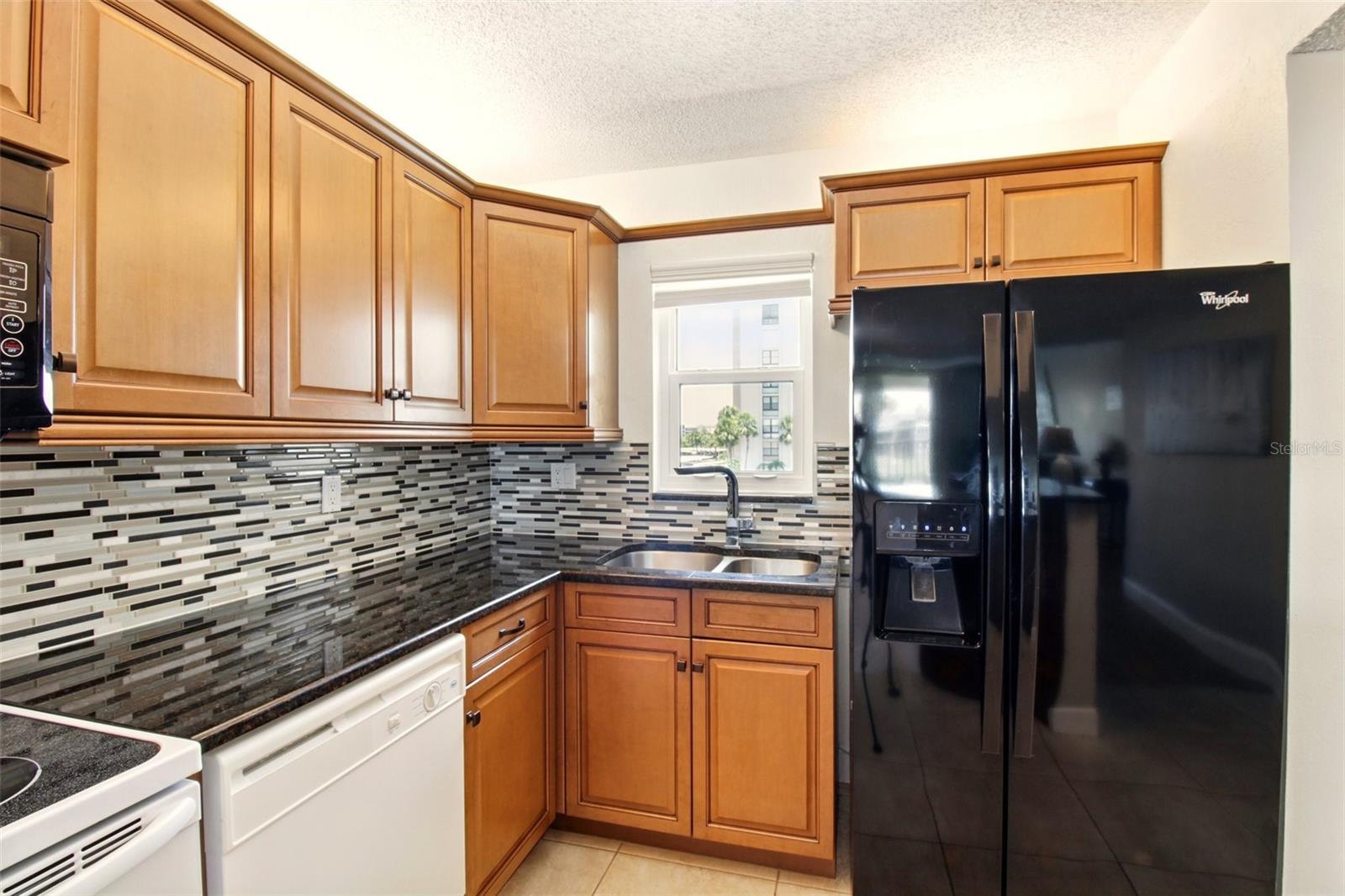 Image 3 of 29 For 7625 Sun Island Drive S 304