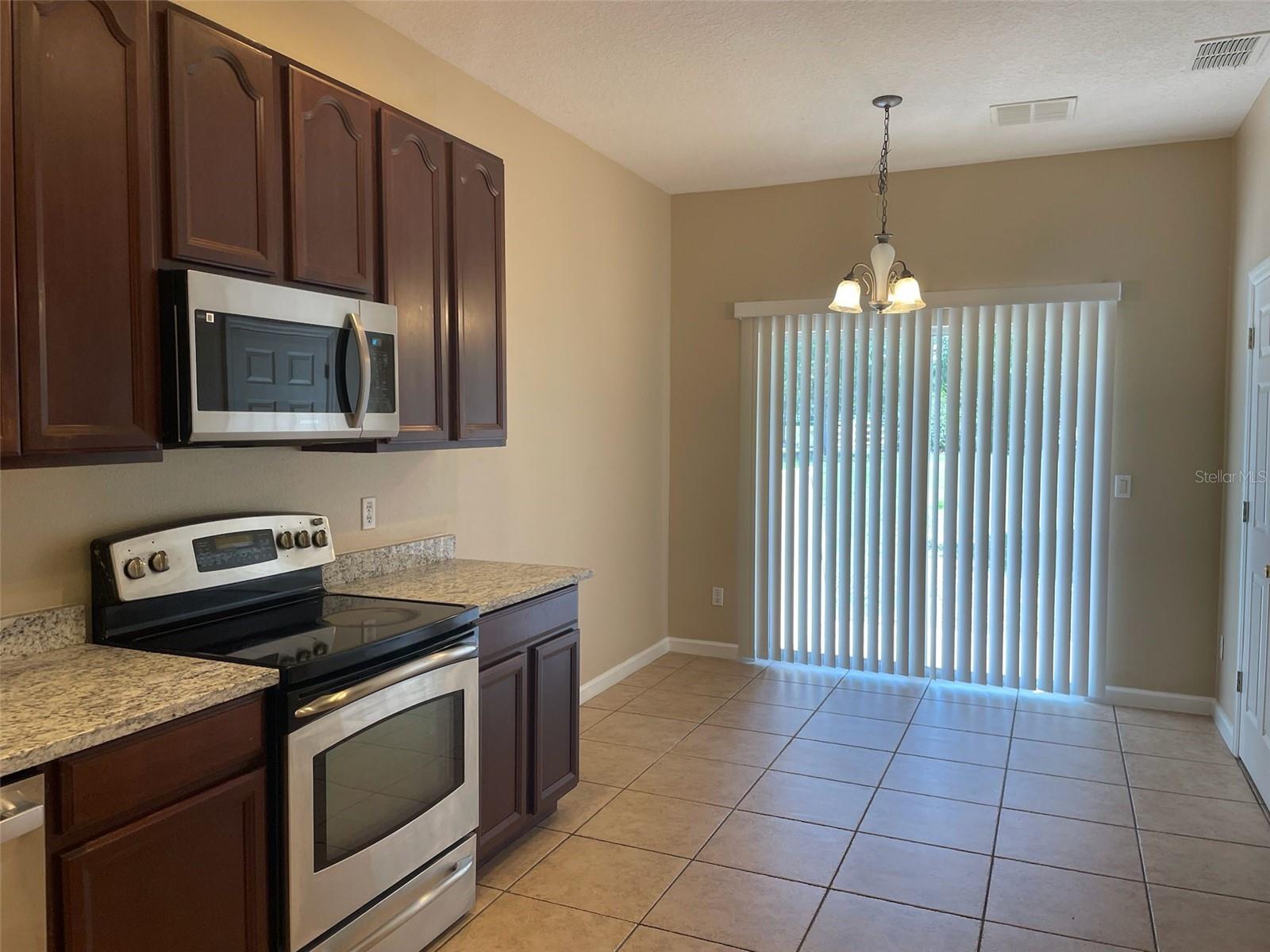 Image 6 of 23 For 10303 Park Commons Drive