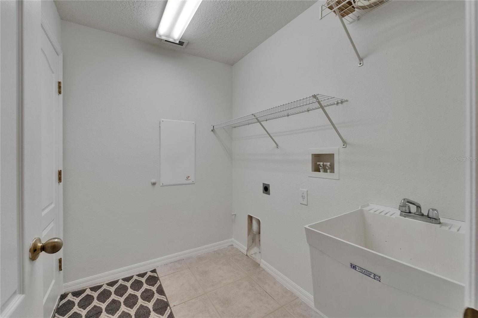 Image 36 of 67 For 2803 Abbey Grove Drive