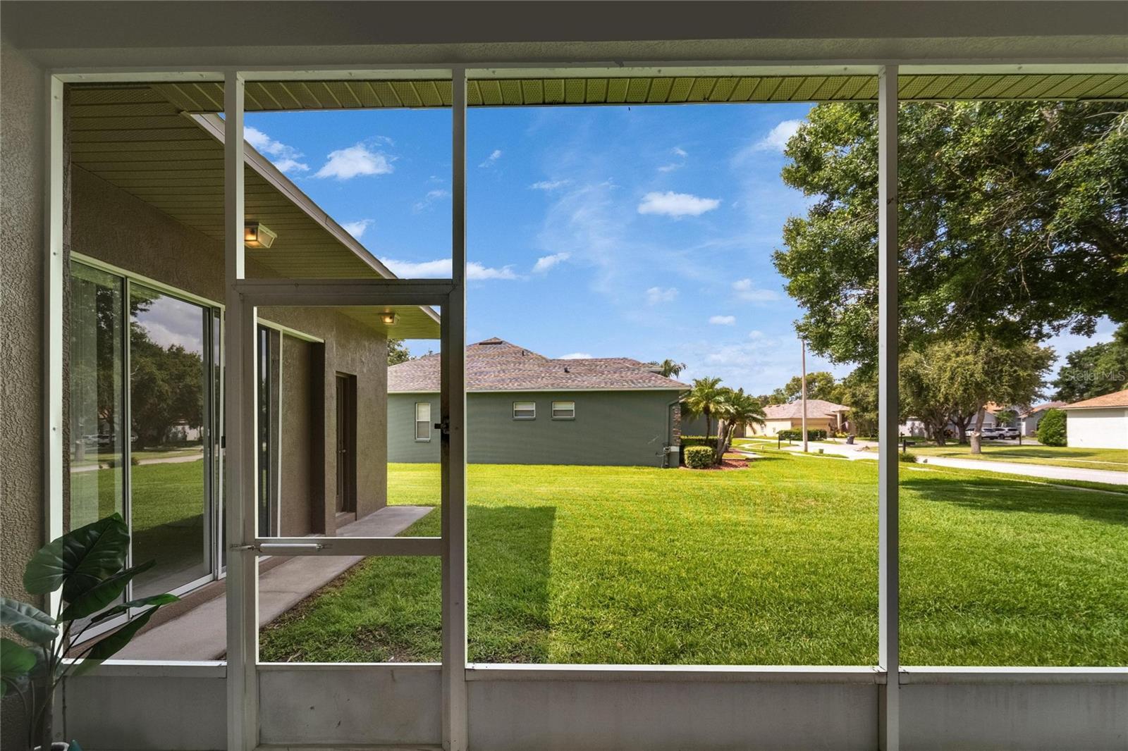 Image 51 of 67 For 2803 Abbey Grove Drive