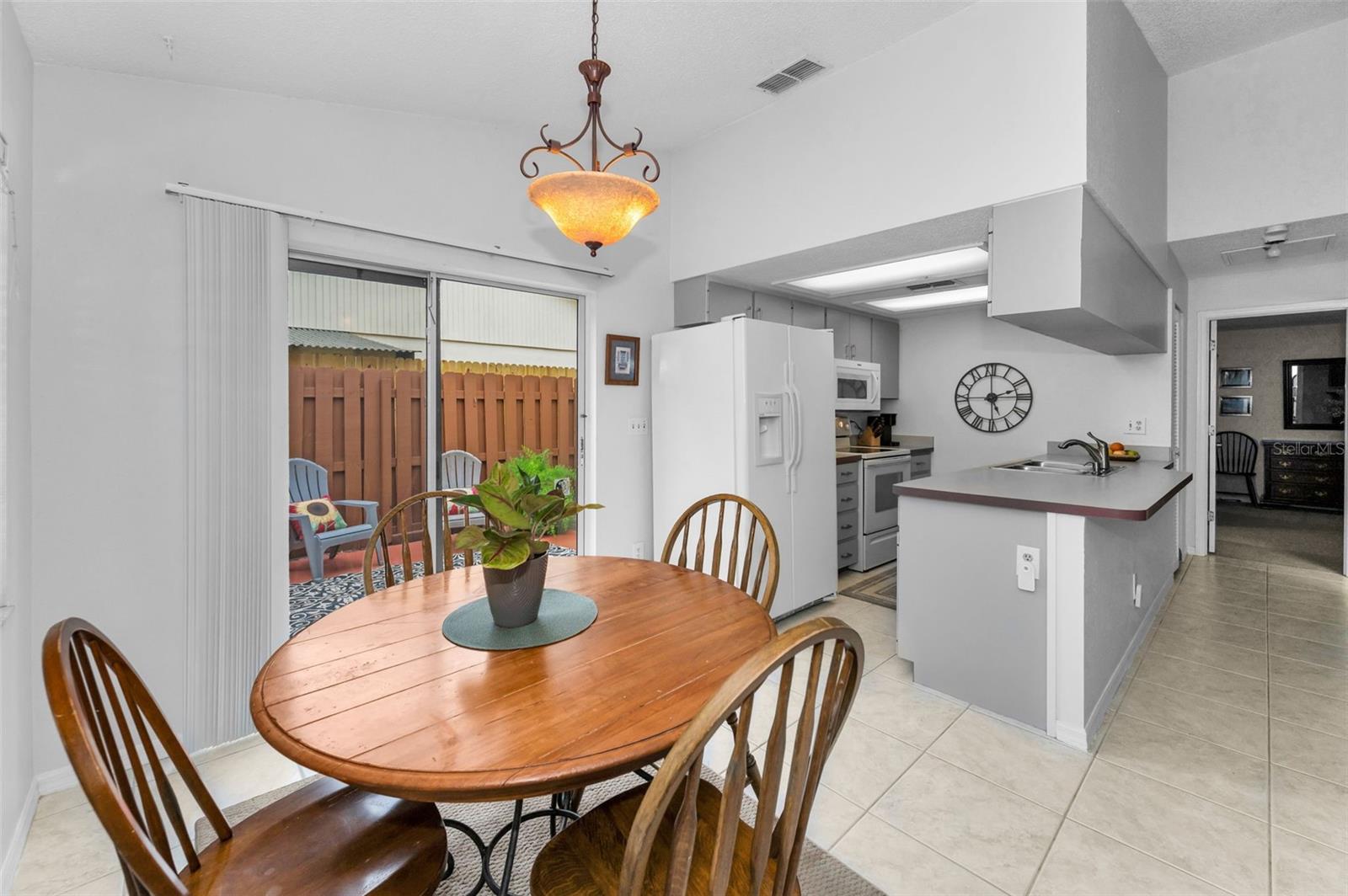 Image 11 of 30 For 1948 Elaine Drive