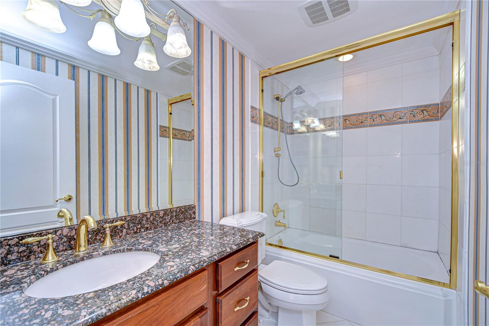 Image 38 of 60 For 13635 Twin Lakes Lane 13635