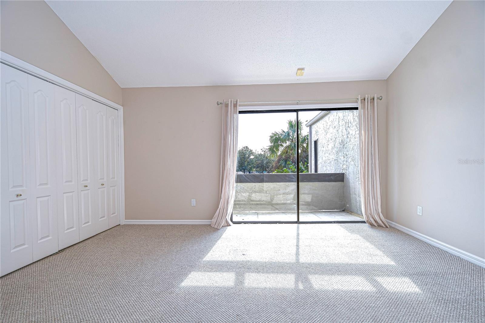 Image 42 of 60 For 13635 Twin Lakes Lane 13635