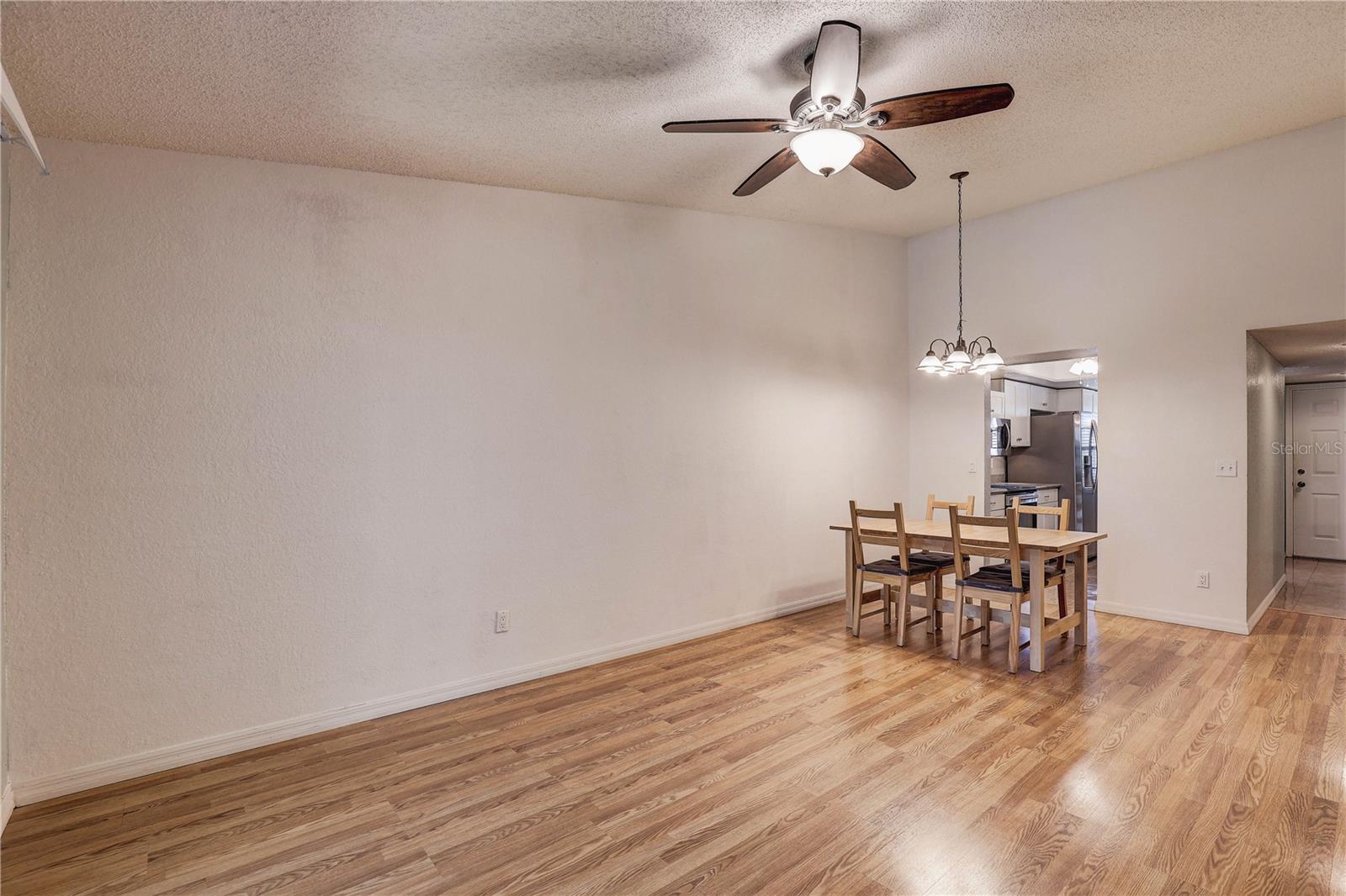 Image 12 of 37 For 11800 Park Boulevard 208