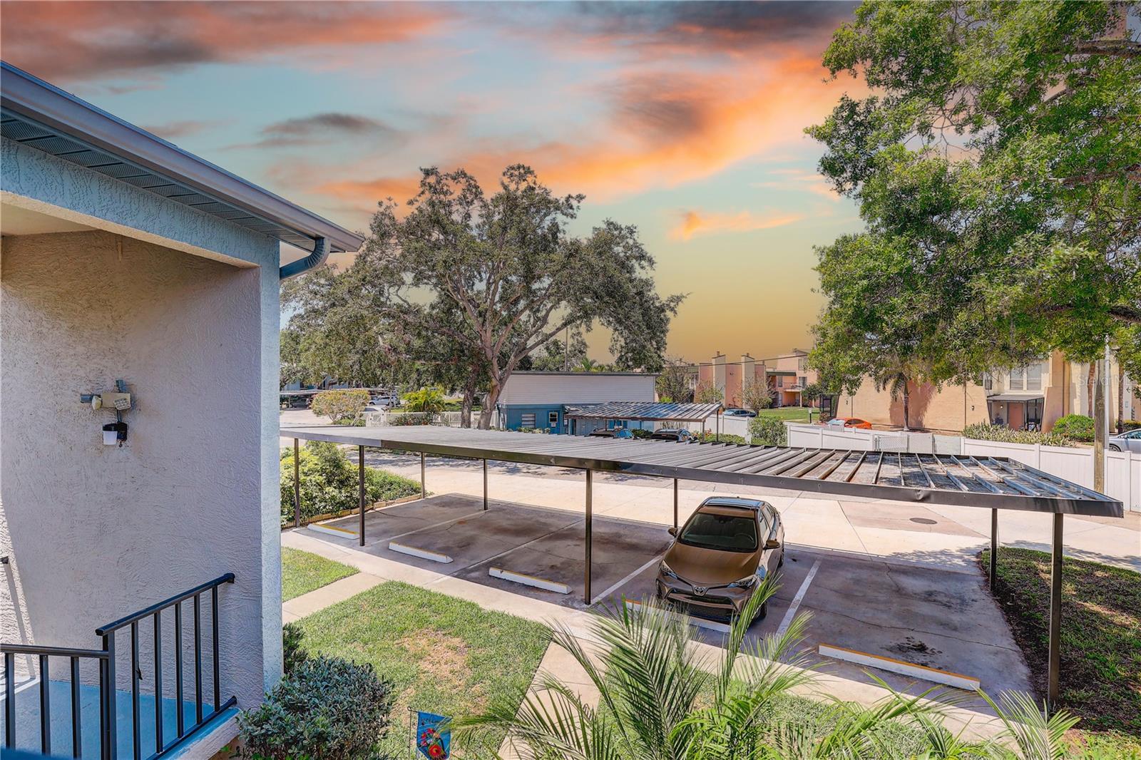 Image 29 of 37 For 11800 Park Boulevard 208