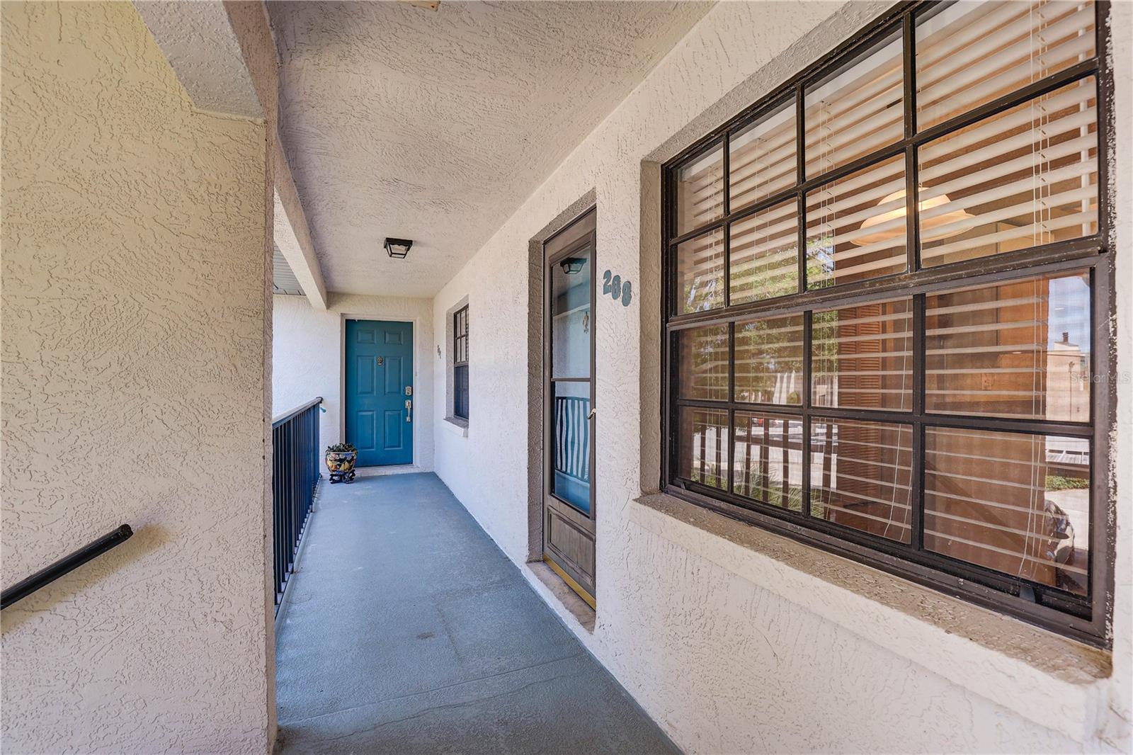 Image 3 of 37 For 11800 Park Boulevard 208