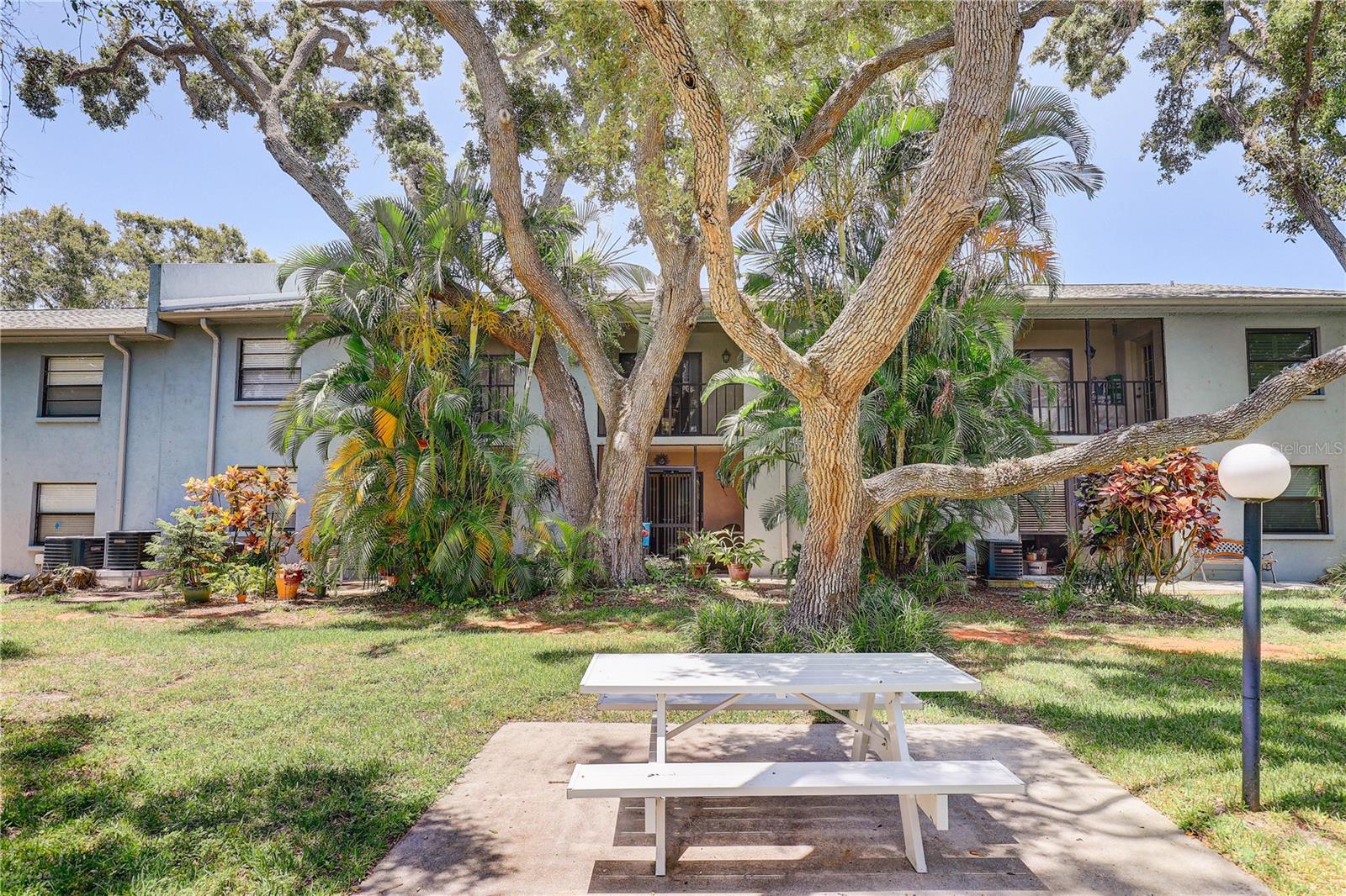 Image 30 of 37 For 11800 Park Boulevard 208