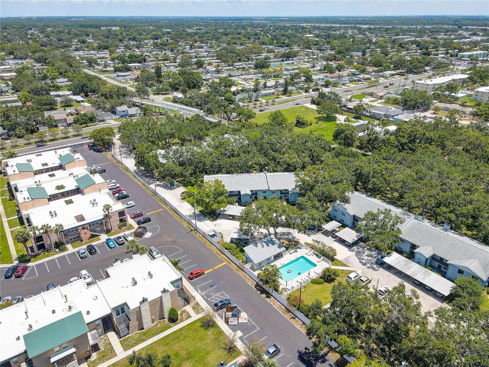 Image 34 of 37 For 11800 Park Boulevard 208