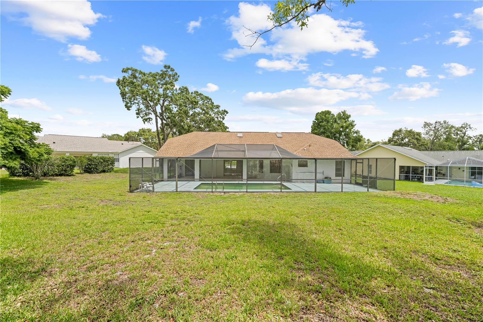 Image 4 of 63 For 206 Forest Wood Court