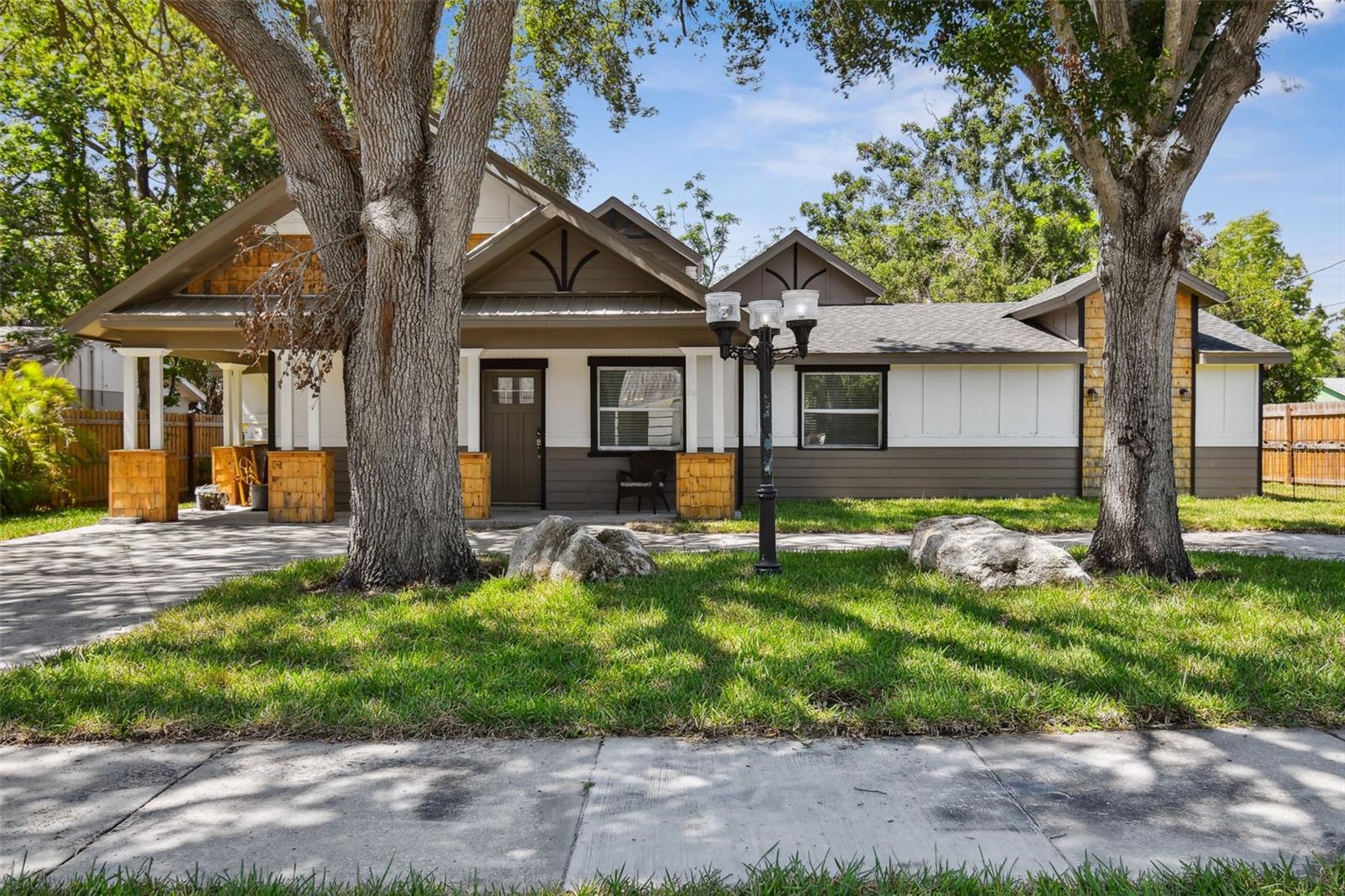 Image 7 of 96 For 816 9th Avenue Sw