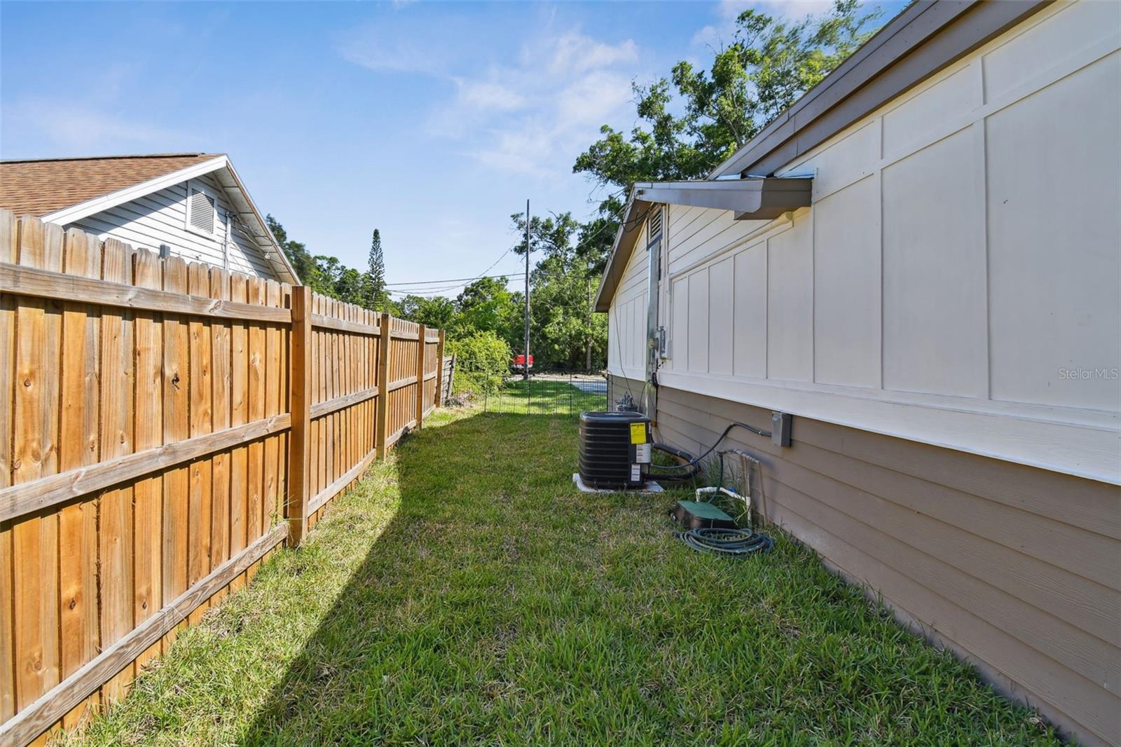 Image 93 of 96 For 816 9th Avenue Sw