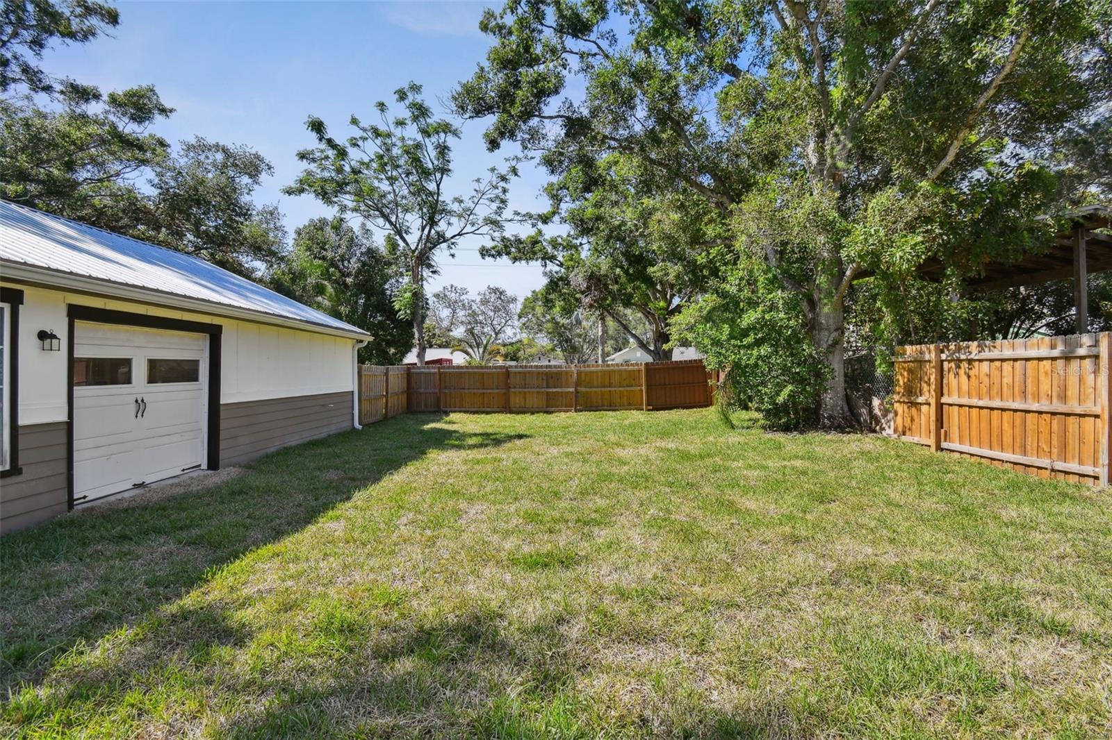 Image 94 of 96 For 816 9th Avenue Sw