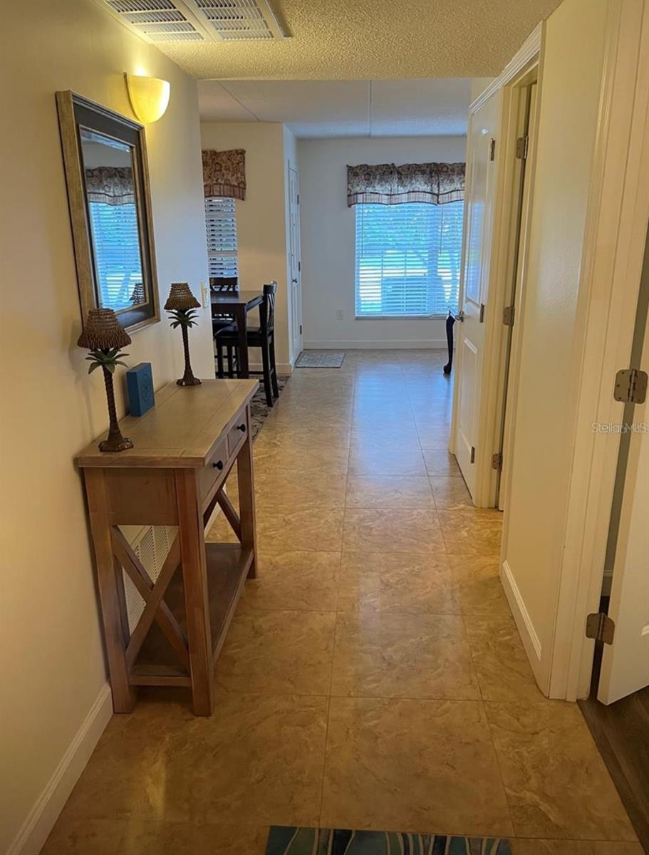 Image 3 of 26 For 240 Bayshore Boulevard 102