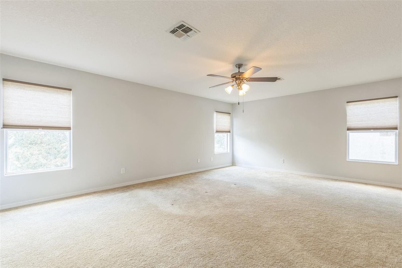 Image 16 of 27 For 1769 Strathmore Circle