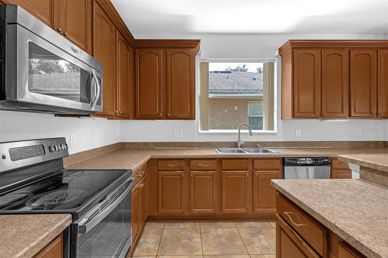 Image 6 of 27 For 1769 Strathmore Circle