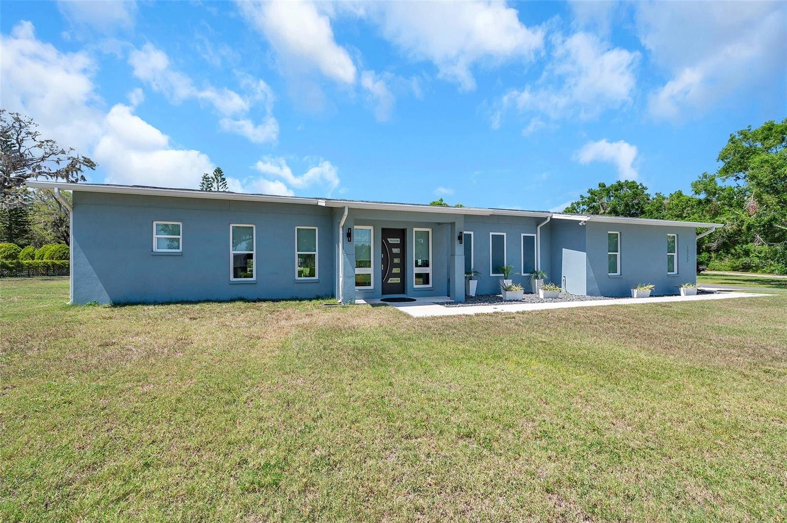 Details for 10722 Sumner Road, WIMAUMA, FL 33598
