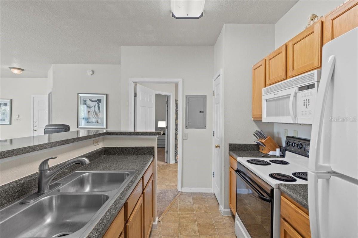 Image 19 of 49 For 10764 70th Avenue 3206