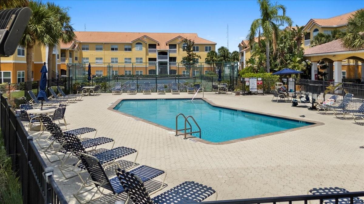Image 4 of 49 For 10764 70th Avenue 3206