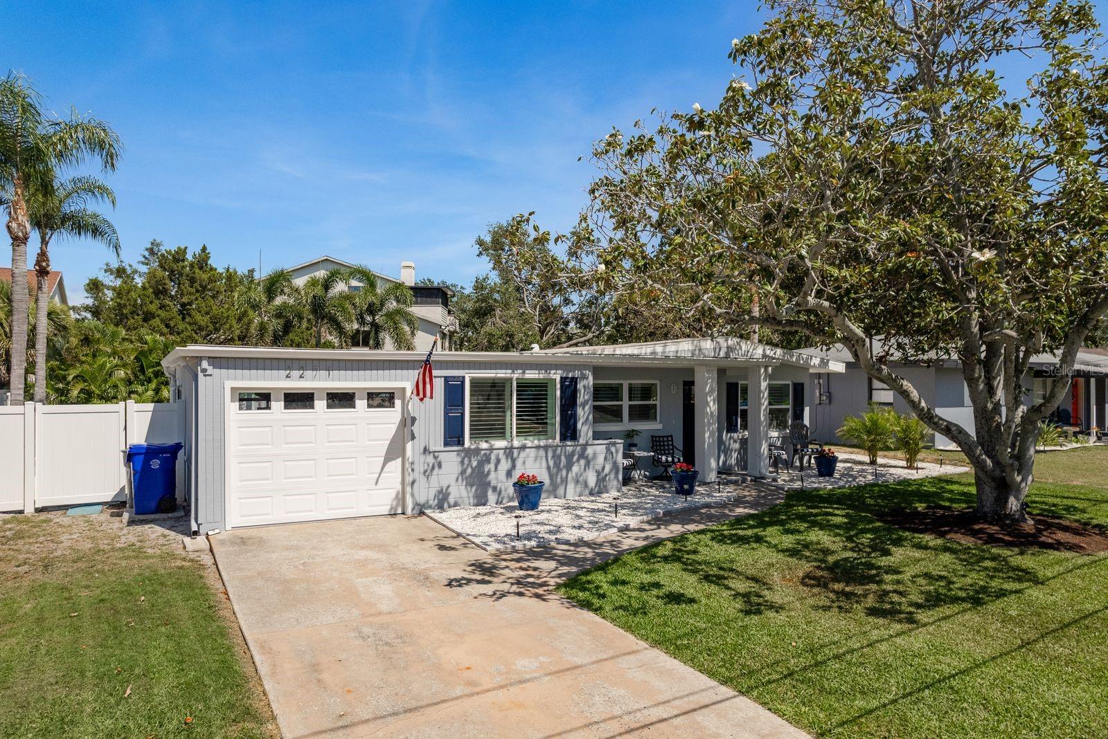 Details for 2271 Carolyn Drive, DUNEDIN, FL 34698