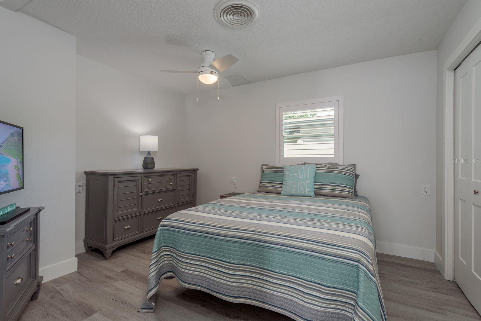 Image 11 of 32 For 2271 Carolyn Drive