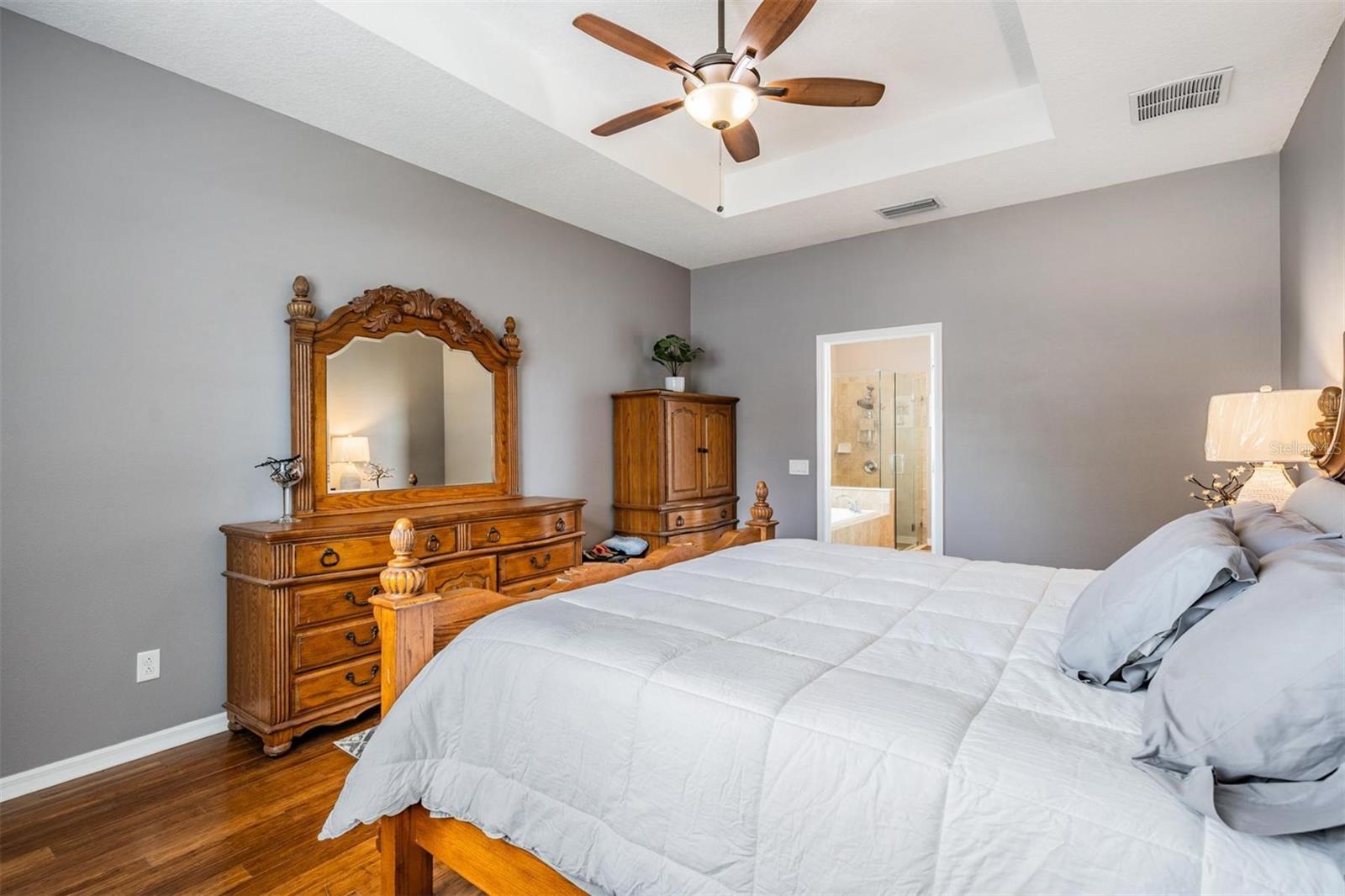 Listing photo id 15 for 1524 Rhodeswell Lane