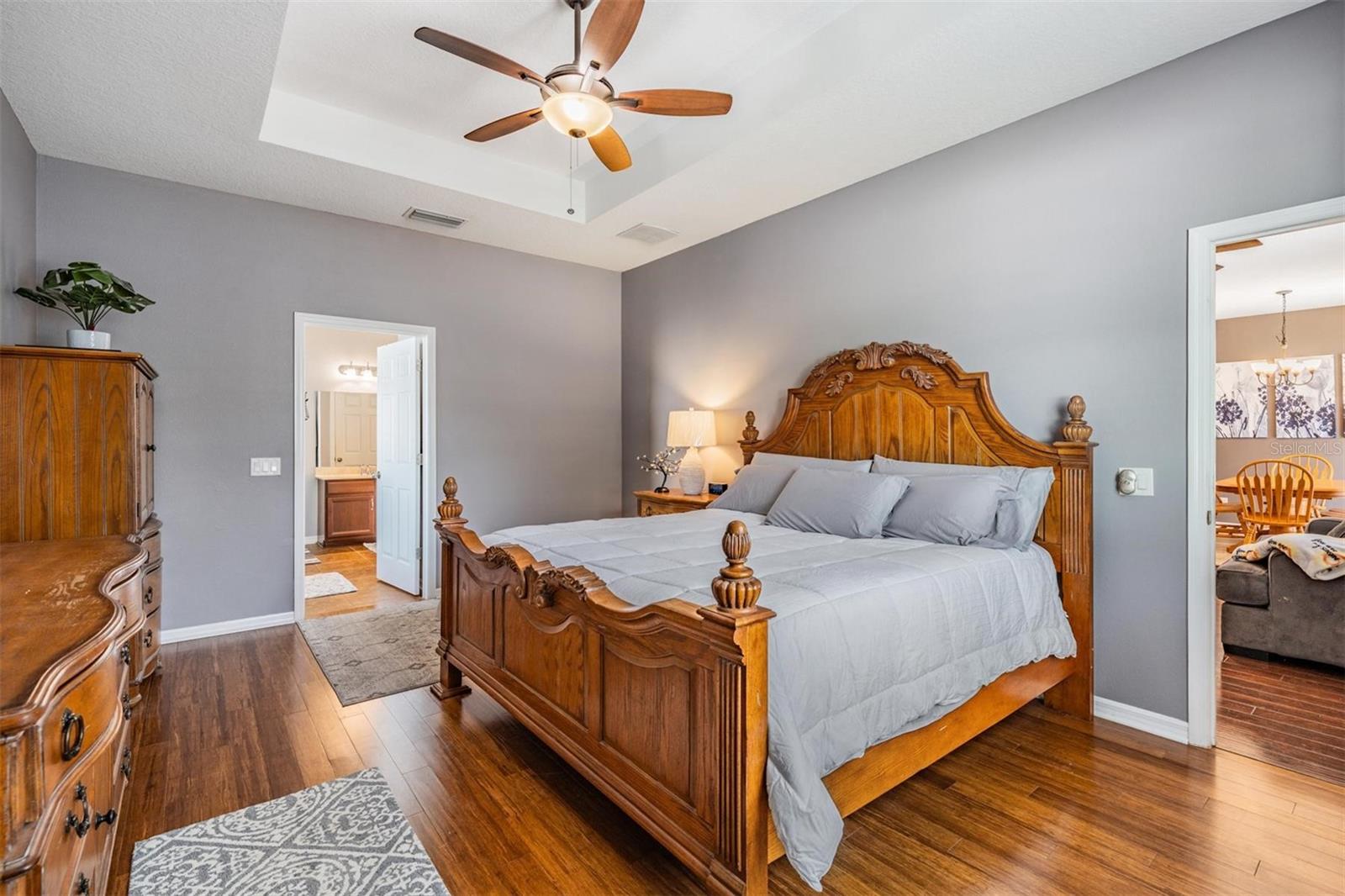 Listing photo id 16 for 1524 Rhodeswell Lane