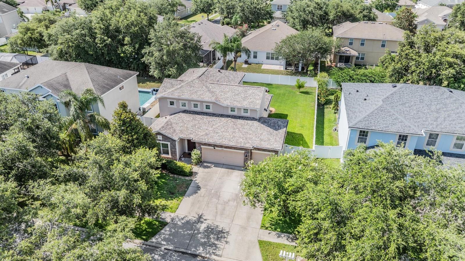 Listing photo id 38 for 1524 Rhodeswell Lane