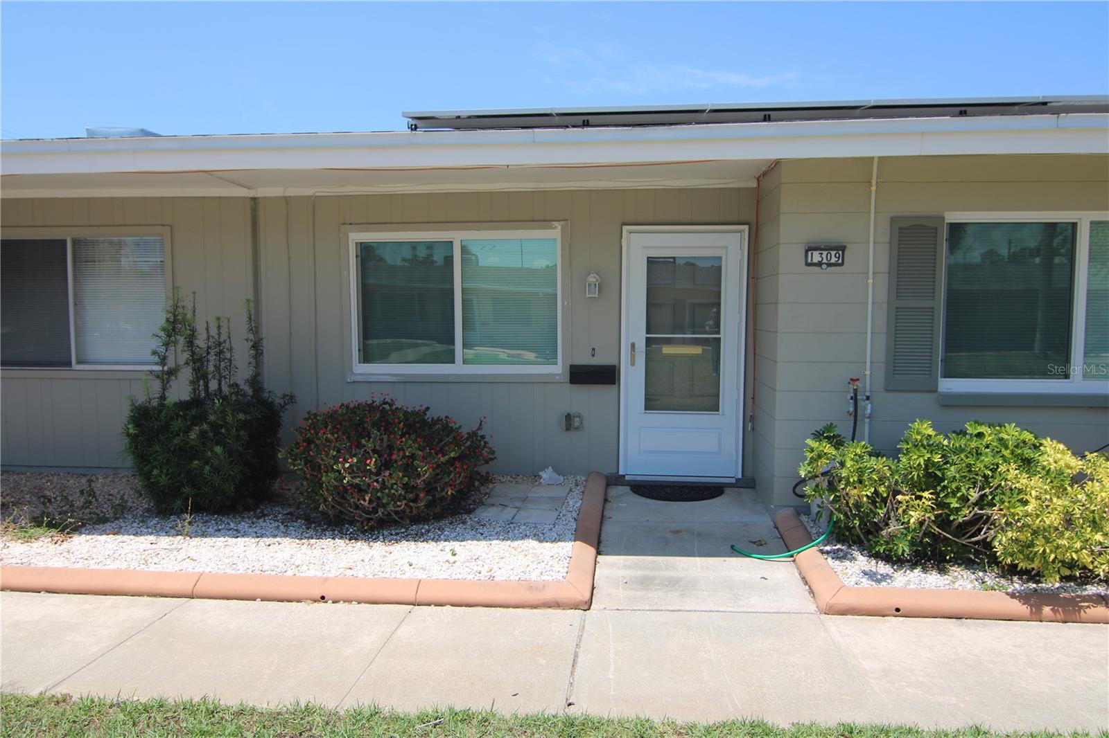 Details for 1309 Warwick Court, SUN CITY CENTER, FL 33573