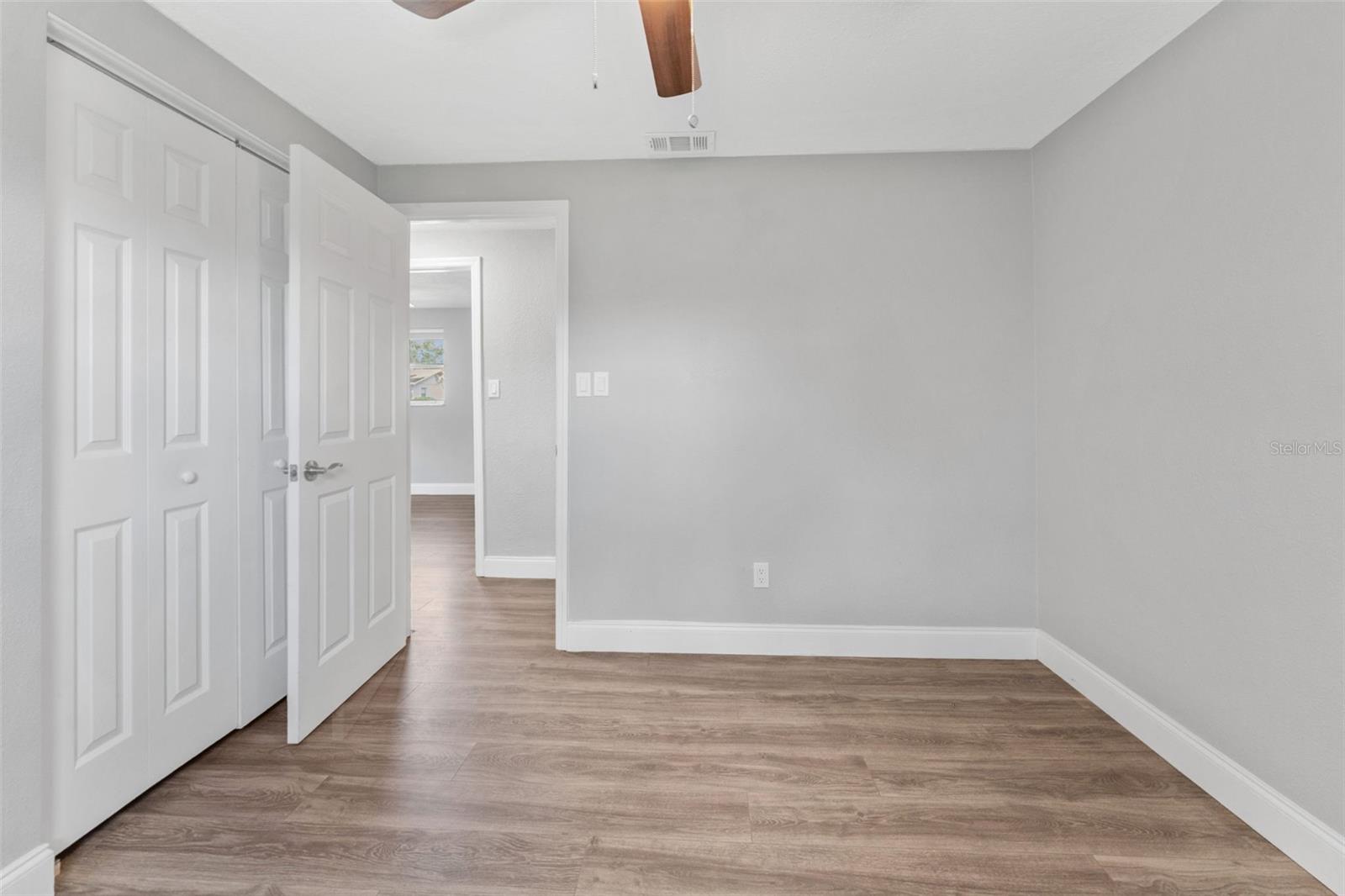 Image 20 of 35 For 1415 Coppertree Dr