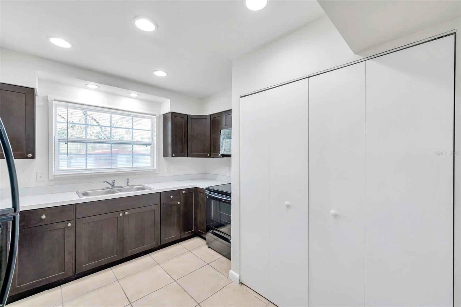 Image 24 of 42 For 8521 29th Street