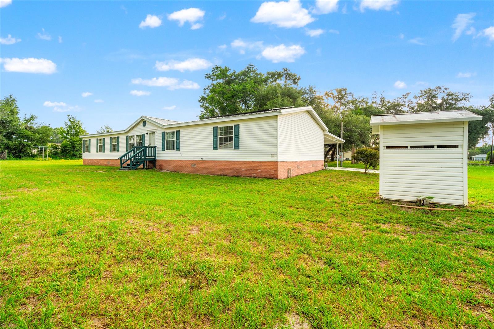 Image 3 of 36 For 27549 Fisher Lane