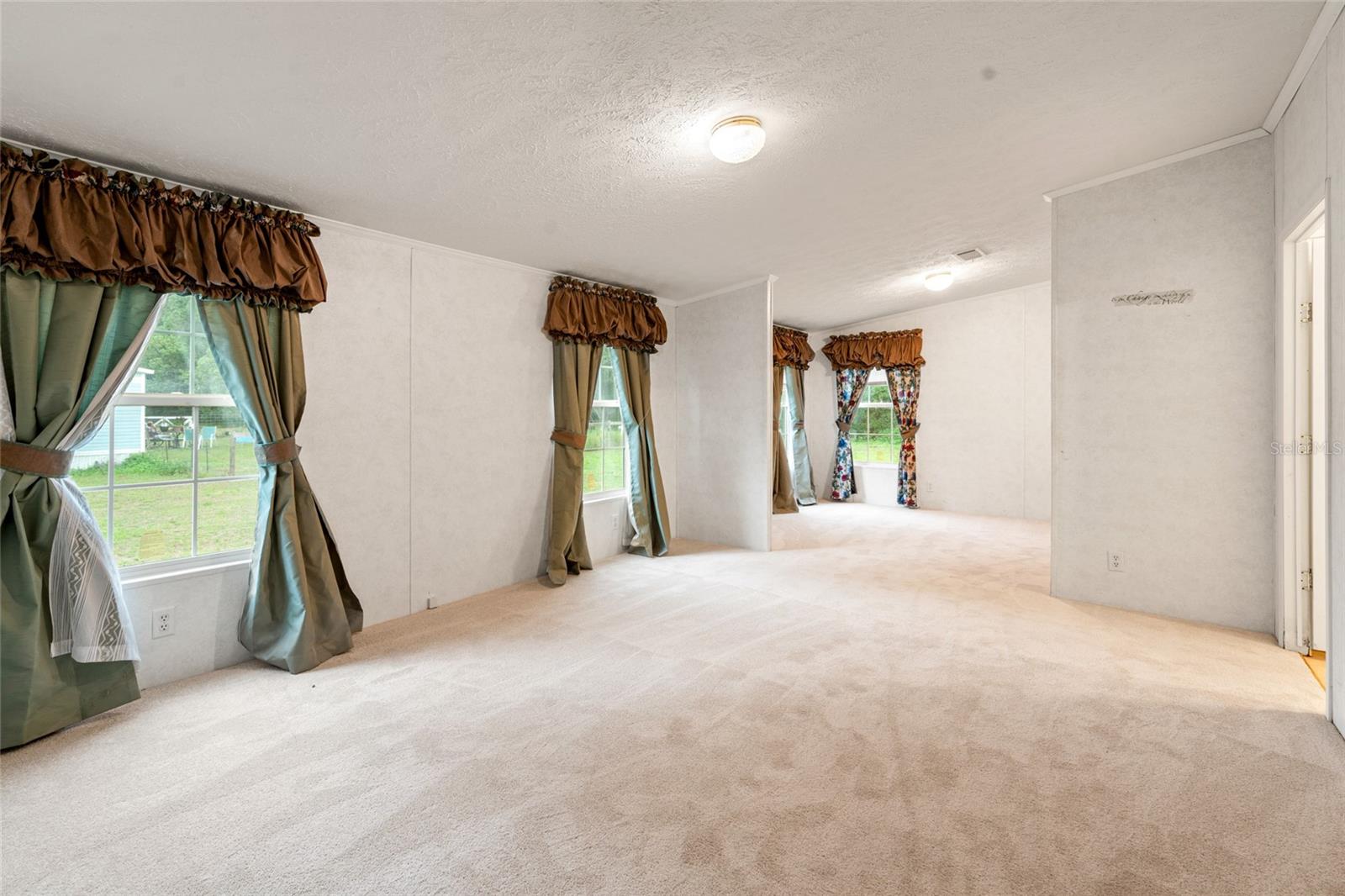 Image 9 of 36 For 27549 Fisher Lane