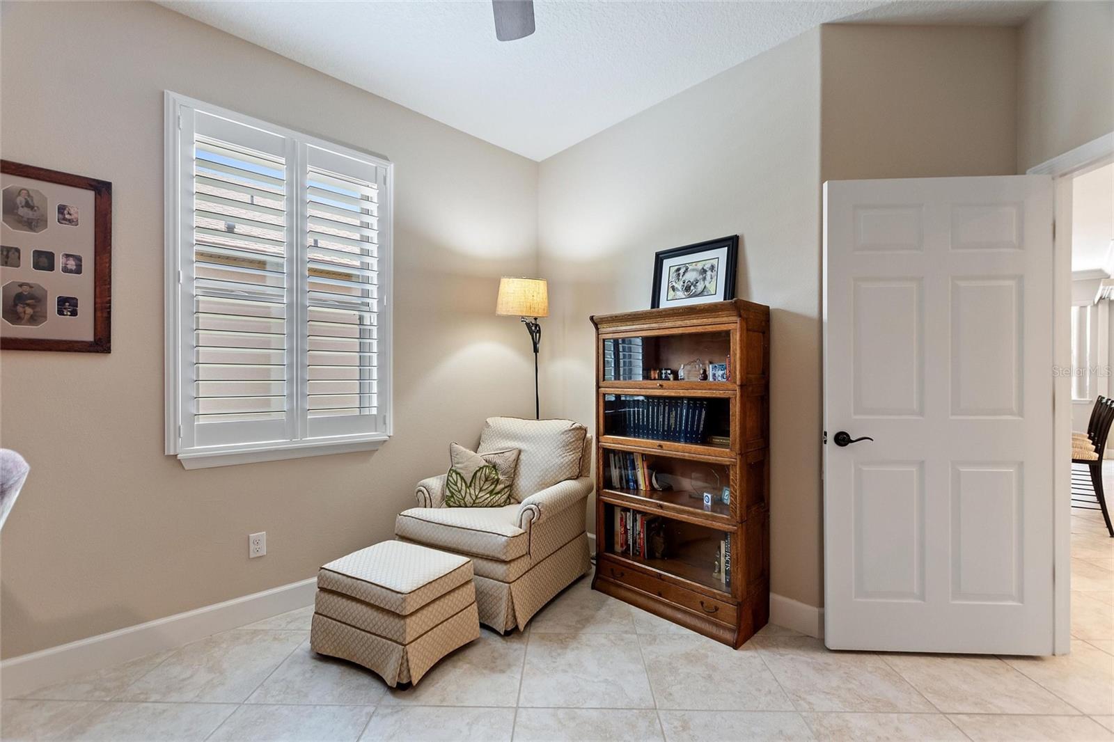 Image 19 of 59 For 224 Granada Lane