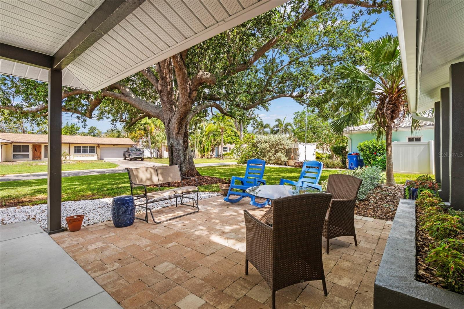 Image 10 of 47 For 2334 Tropical Shores Drive Se