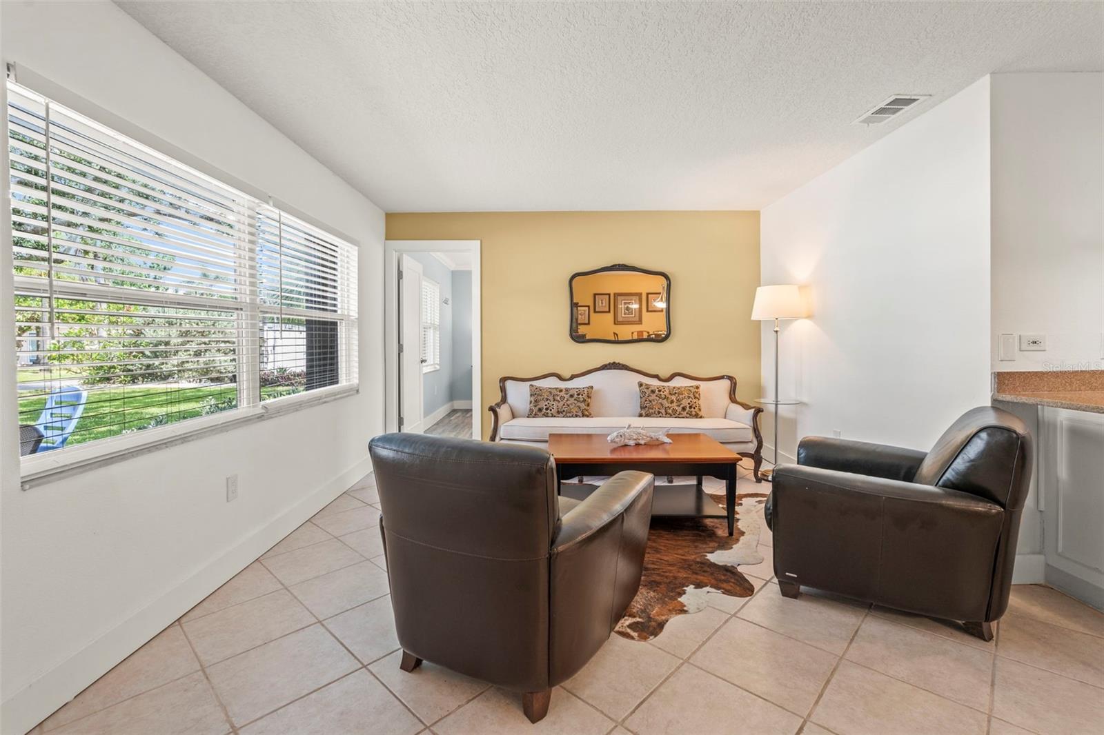 Image 17 of 47 For 2334 Tropical Shores Drive Se