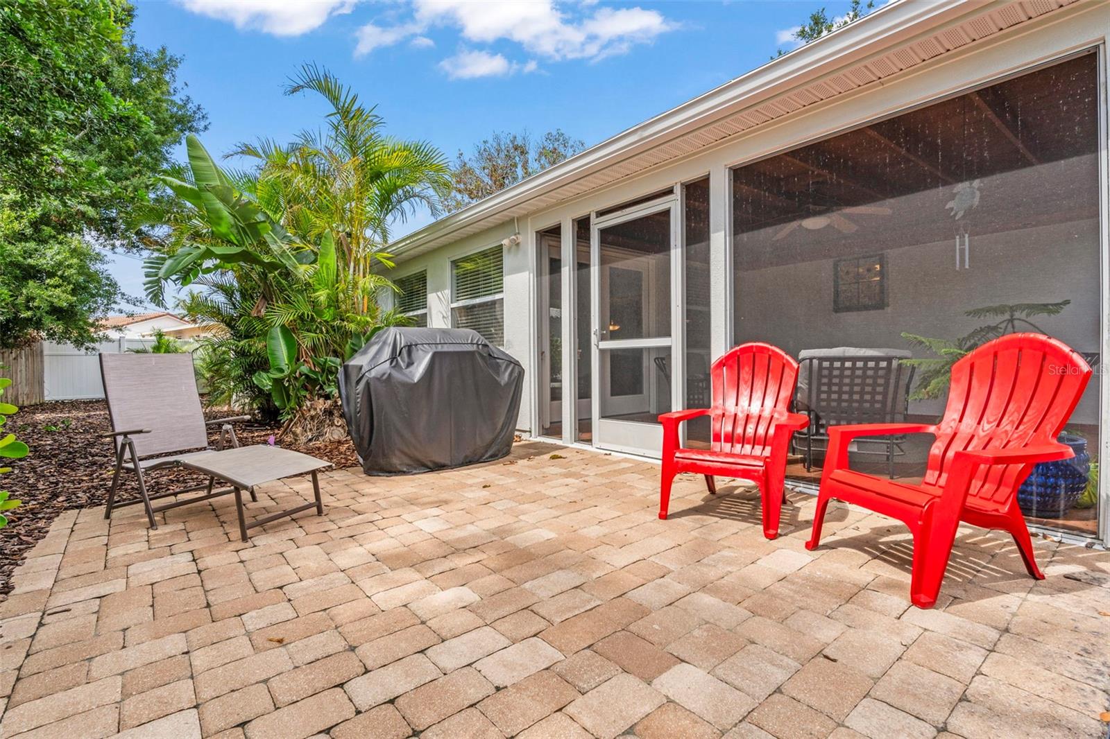 Image 40 of 47 For 2334 Tropical Shores Drive Se