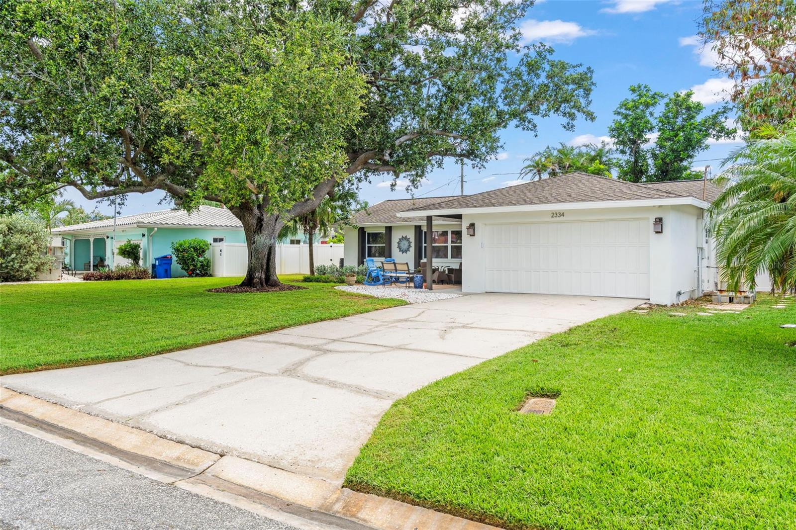 Image 8 of 47 For 2334 Tropical Shores Drive Se