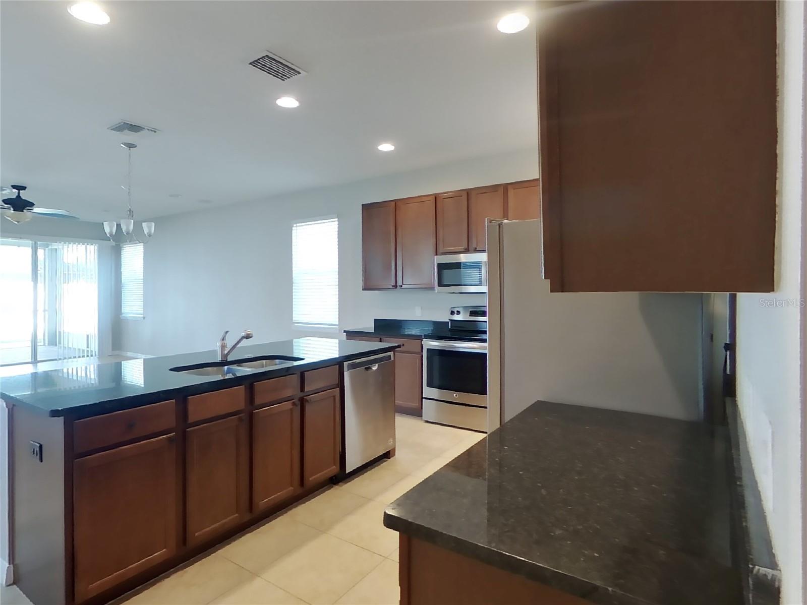 Image 3 of 16 For 5317 Suncatcher Drive
