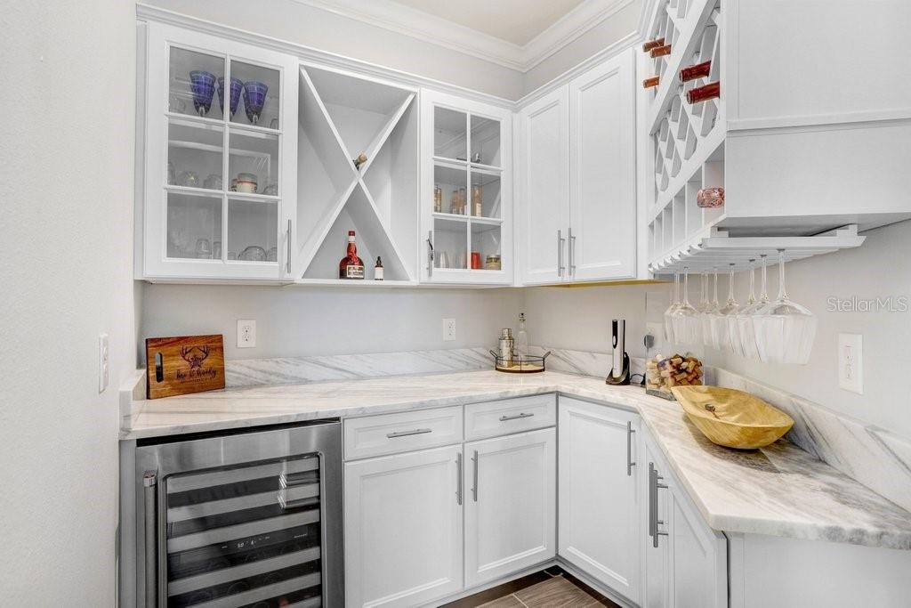 Image 21 of 59 For 18824 Birchwood Groves Drive
