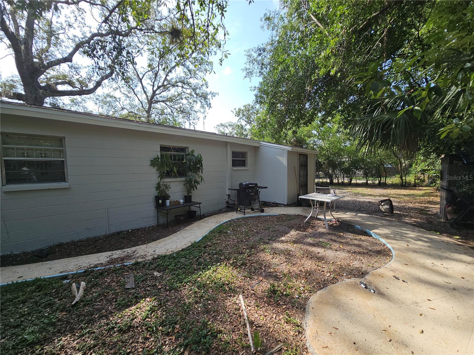 Image 6 of 10 For 10010 Lantana Avenue